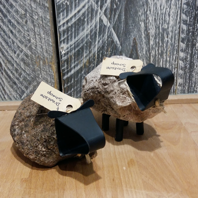 Stenen Schaap Liggend
